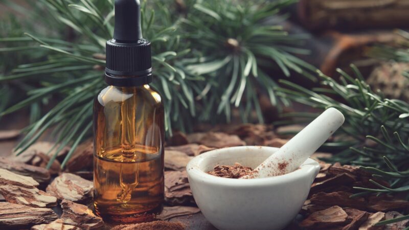 Công cụ của Tinh Dầu Thông Đỏ