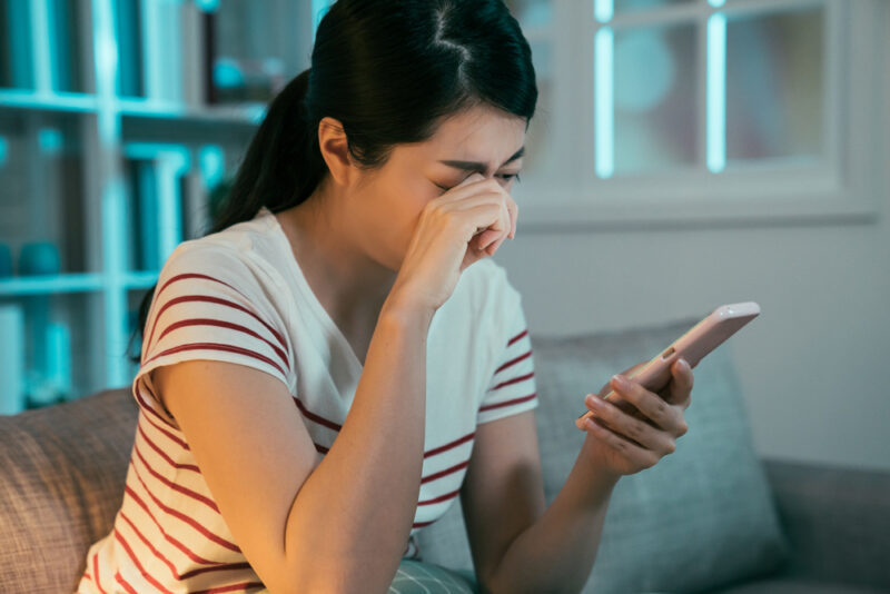 Triệu Chứng Viêm Kết Mạc